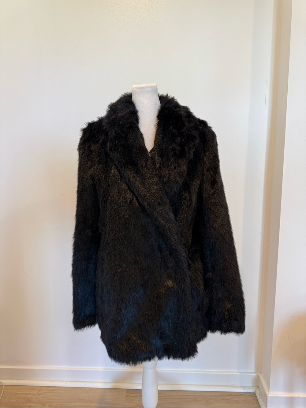 Women's Black Faux Fur Pea Coat - Luxe Winter Wrap